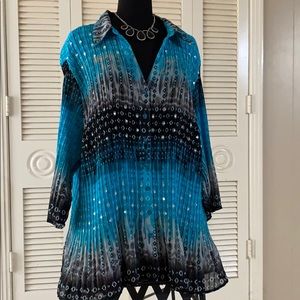 Turquoise and black sparkly top